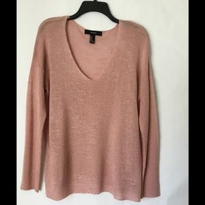 Forever 21 Lightweight Long Sleeve V-Neck Sweater M New